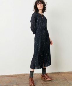 Frogwear.shop2385c8dd82 1