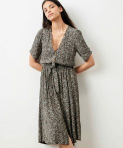 Frogwear.shopeee78bb931 2